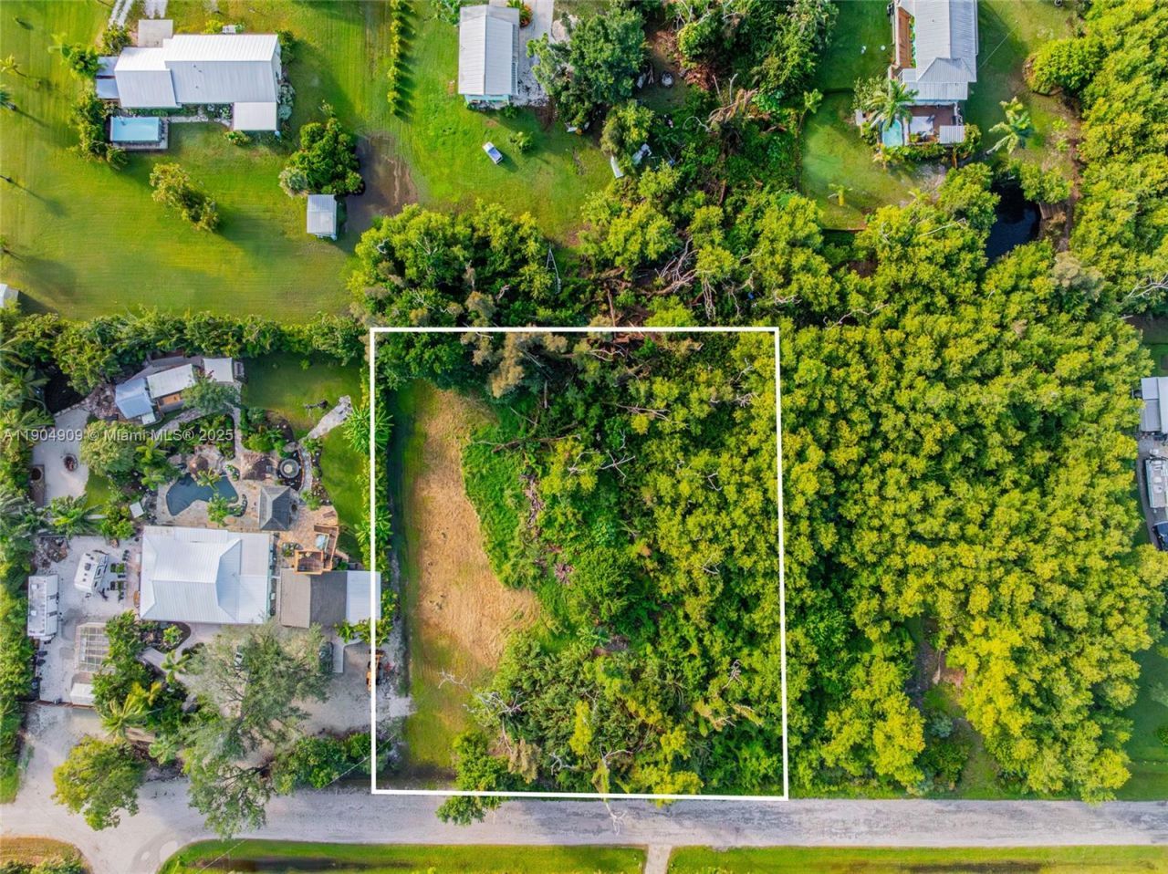 4689 Woodstock Rd, Saint James City, FL 33956 Photo