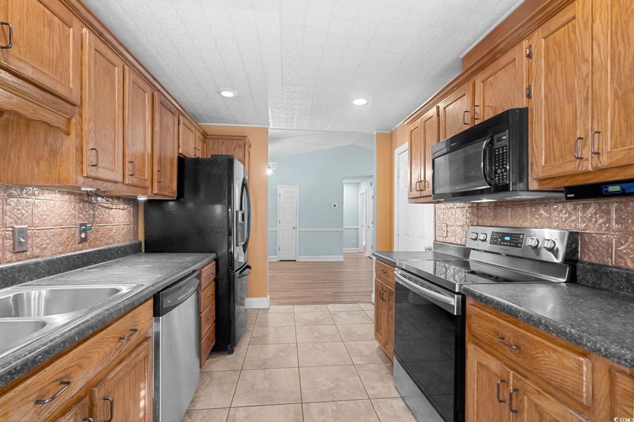 2807 Temperance Dr. Photo 20