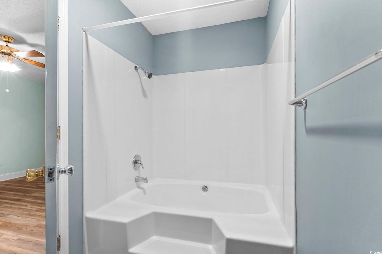 2807 Temperance Dr. Photo 22