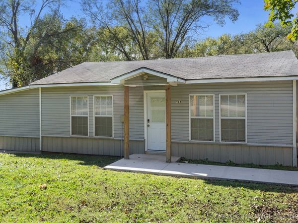 516 S Cherokee Street, Stilwell, OK 74960