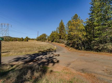 10500 Tabeaud Rd, Pine Grove, CA 95665 Photo