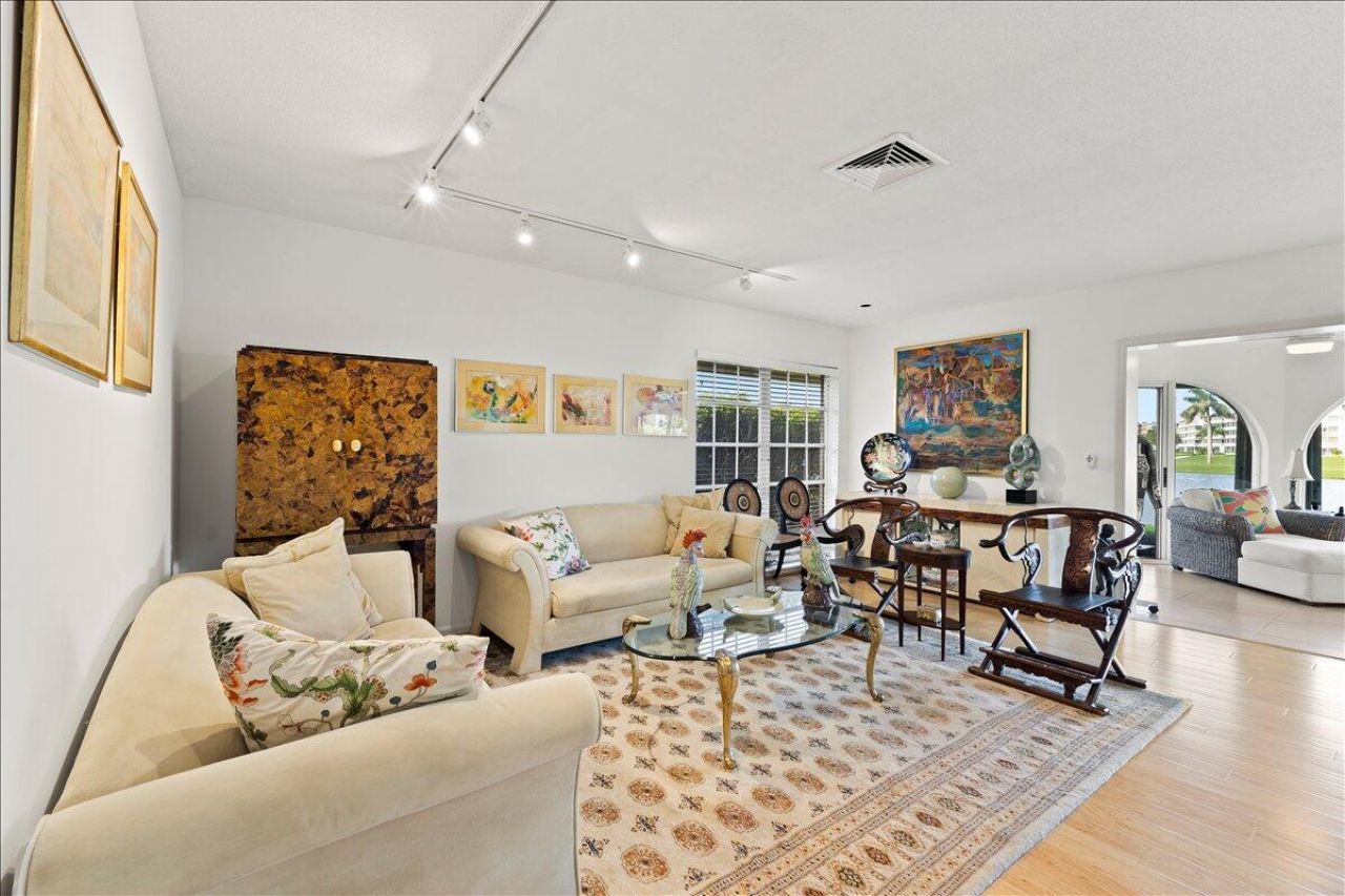 233 Rio Vista Circle, Atlantis, FL 33462 Photo