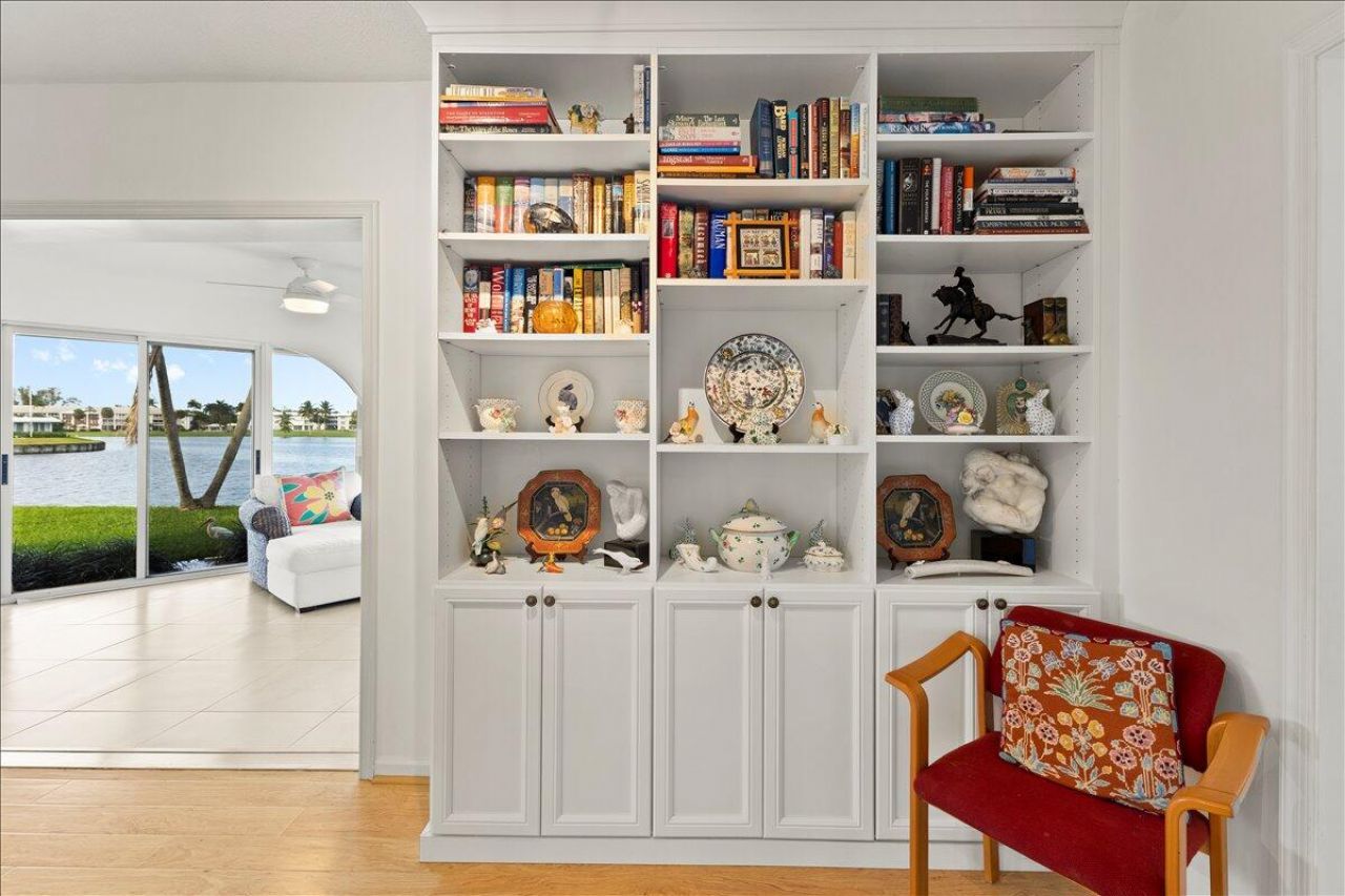 233 Rio Vista Circle, Atlantis, FL 33462 Photo