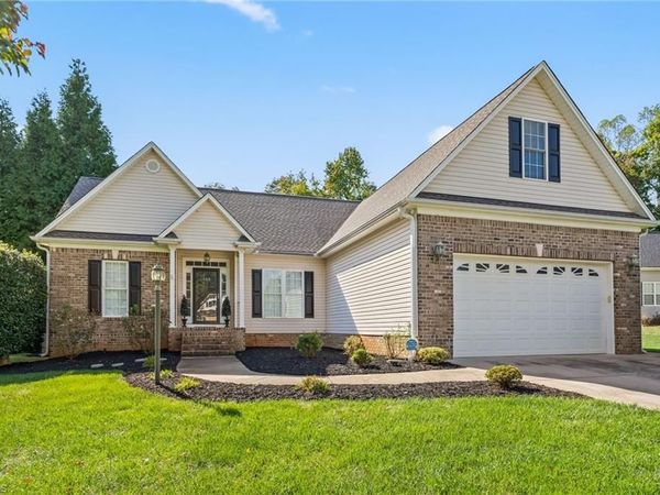 106 Stonegate Court, Reidsville, NC 27320