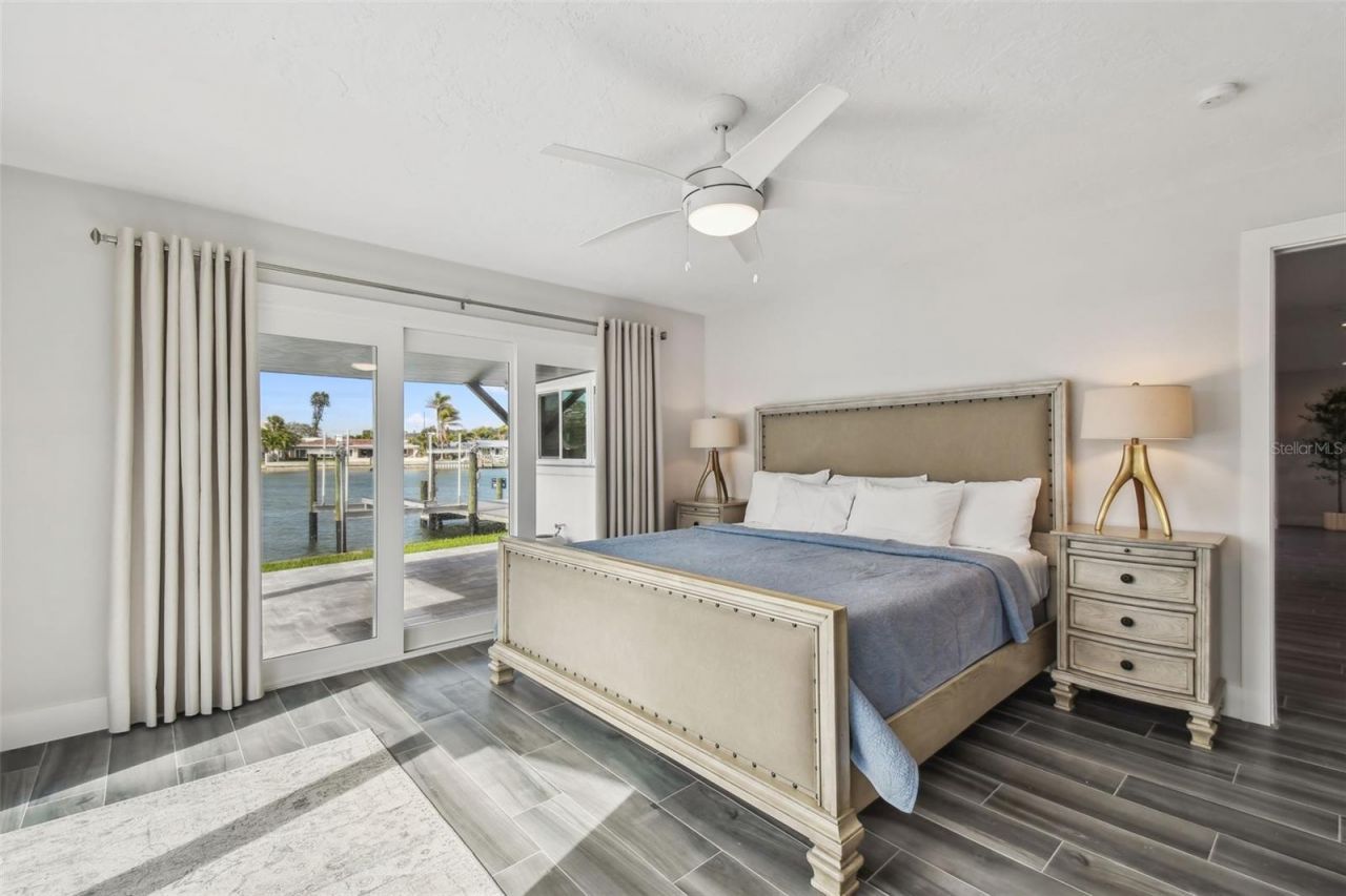 1514 Sea Gull Drive S, Saint Petersburg, FL 33707 Photo