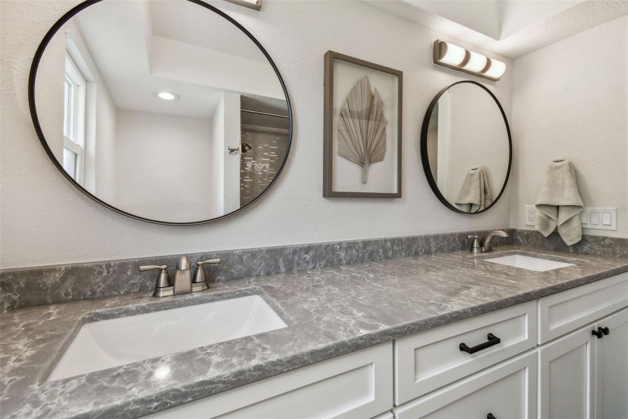 1514 Sea Gull Drive S, Saint Petersburg, FL 33707 Photo
