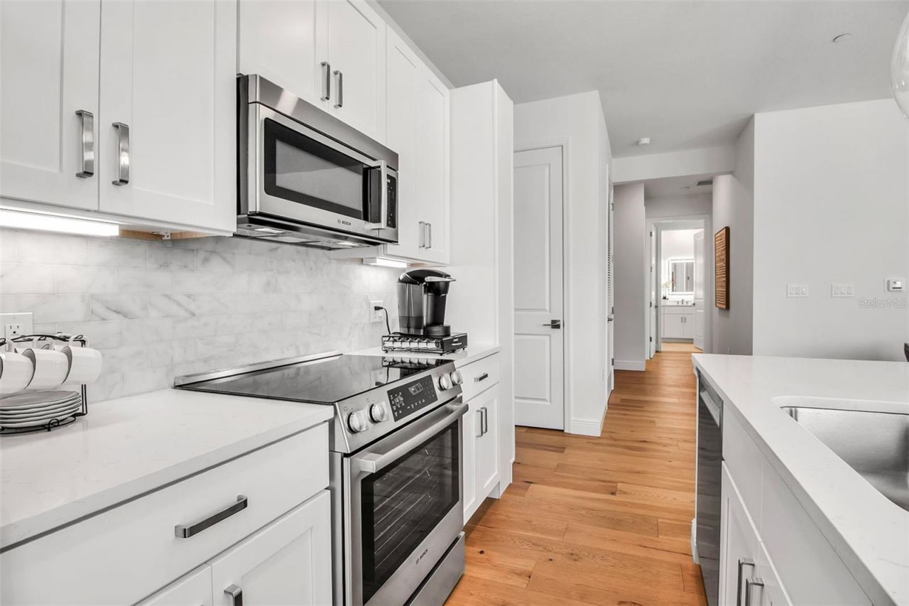 600 3rd Avenue S, Unit 201, Saint Petersburg, FL 33701 Photo