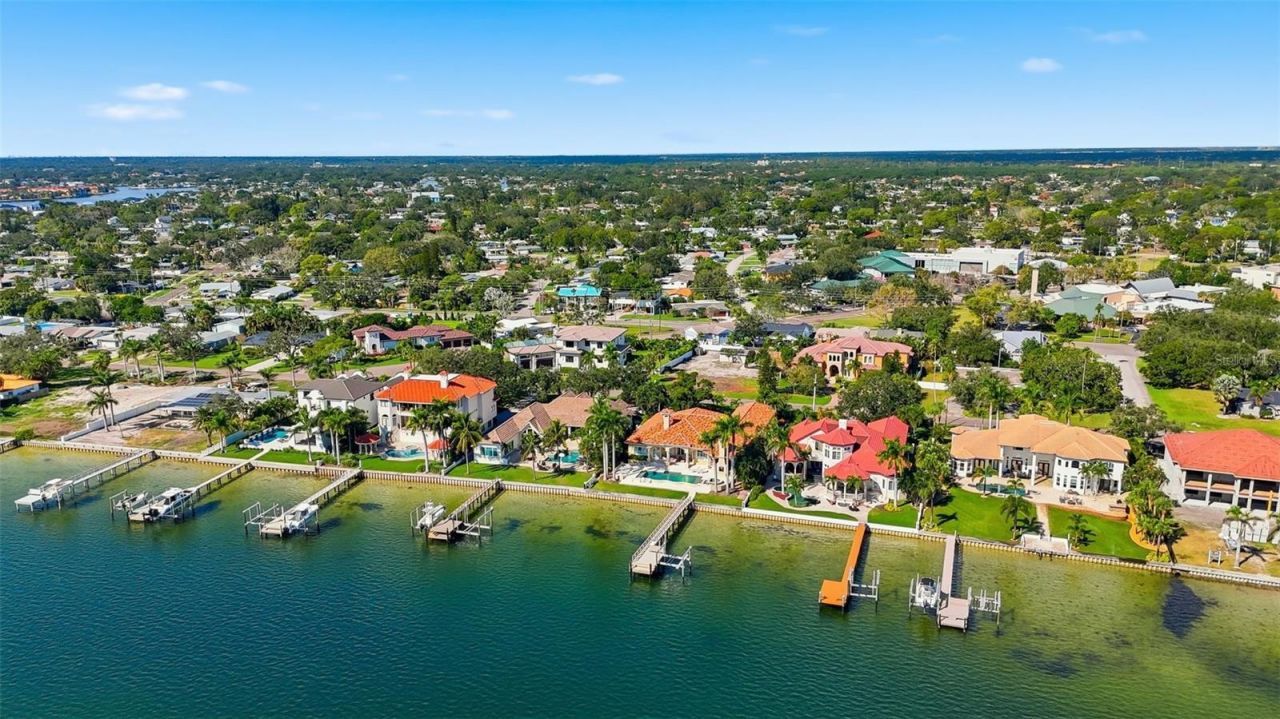 4324 Bayshore Boulevard Ne, Saint Petersburg, FL 33703 Photo