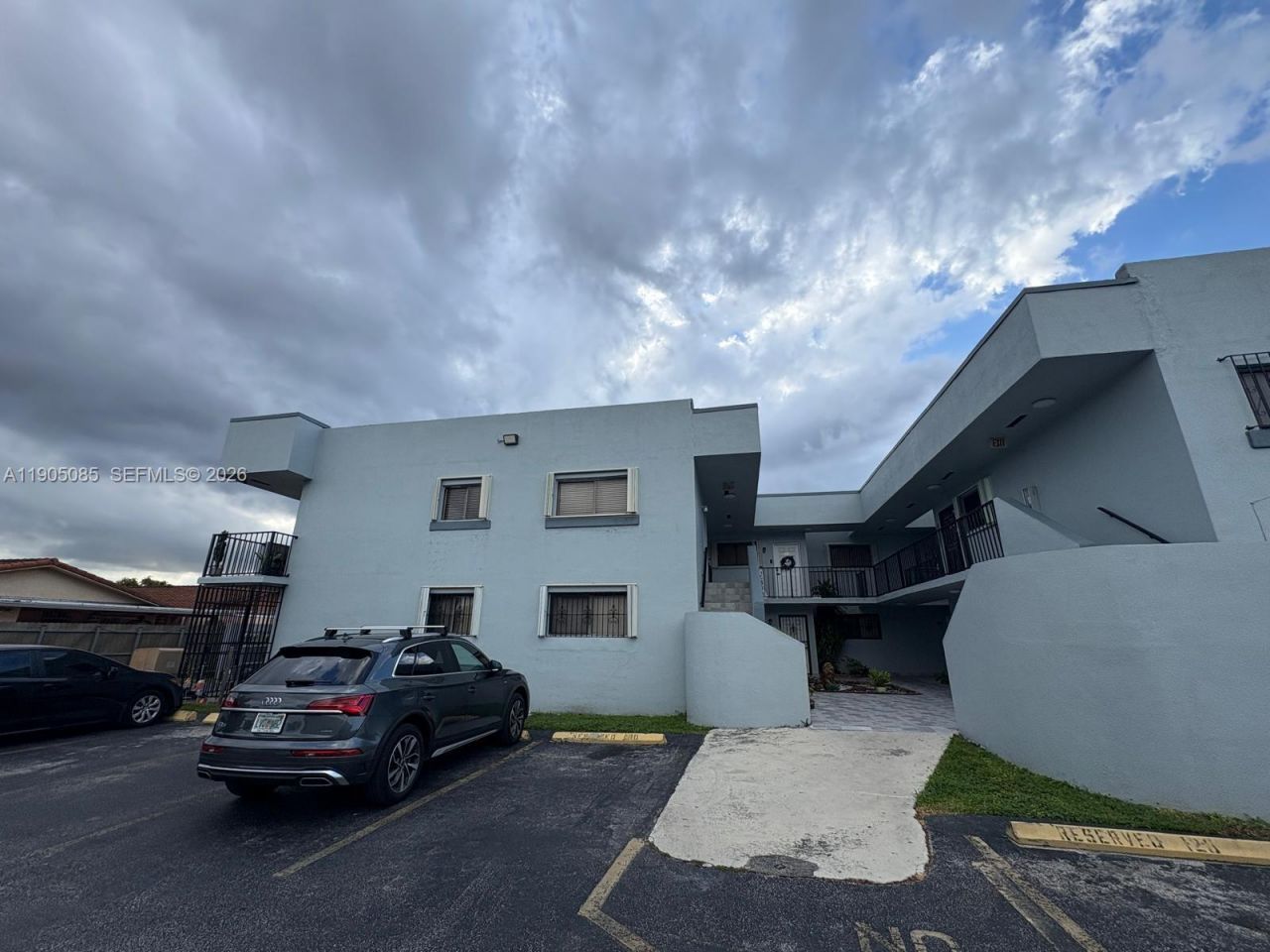 1290 W 41 St, Unit 203, Hialeah, FL 33012 Photo