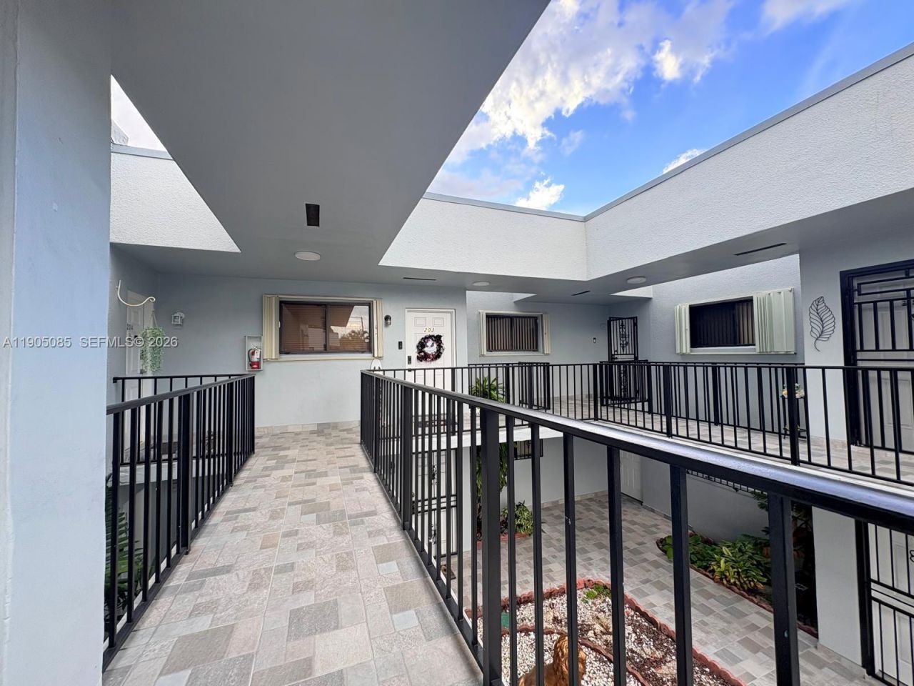 1290 W 41 St, Unit 203, Hialeah, FL 33012 Photo