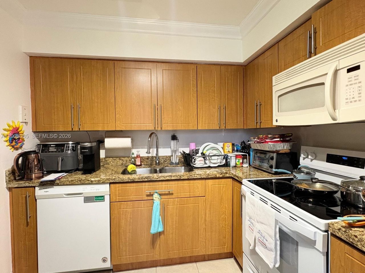 1290 W 41 St, Unit 203, Hialeah, FL 33012 Photo