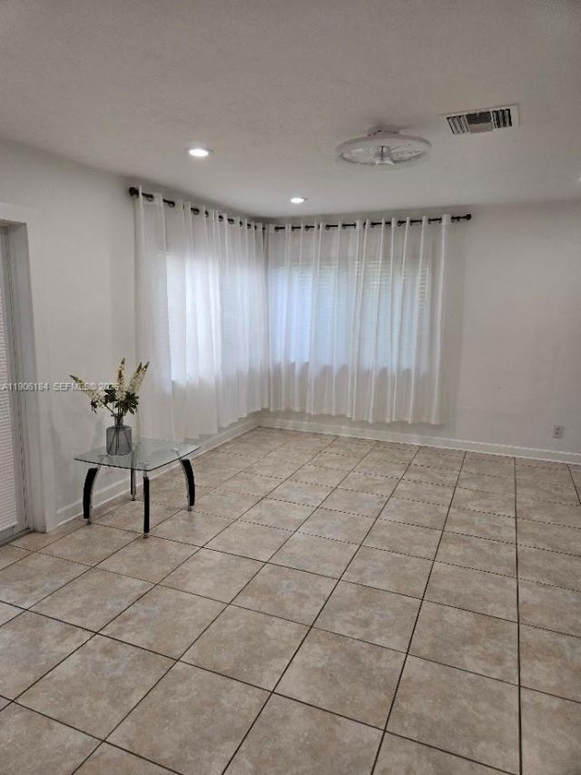 1637 Cleveland St, Unit 1637, Hollywood, FL 33020 Photo