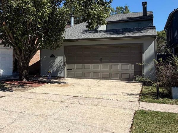 1905 Stonegate Ct, Baton Rouge, LA 70815