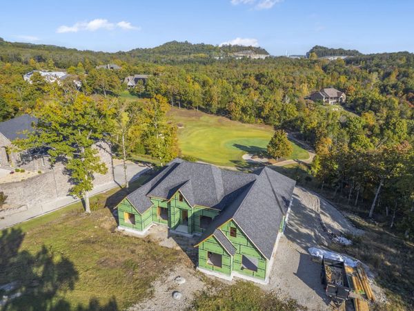 158 Shinnecock Hills Drive , Branson, MO 65616