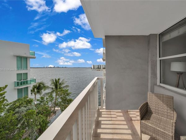 2016 Bay Dr, Unit 505, Miami Beach, FL 33141