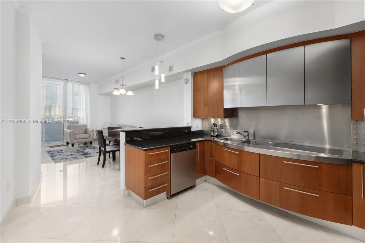 18101 Collins Ave, Unit 906, Sunny Isles Beach, FL 33160 Photo