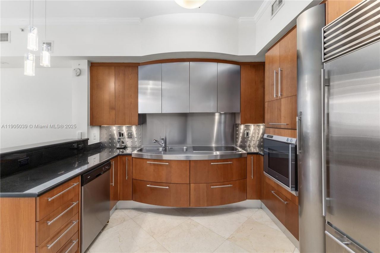 18101 Collins Ave, Unit 906, Sunny Isles Beach, FL 33160 Photo