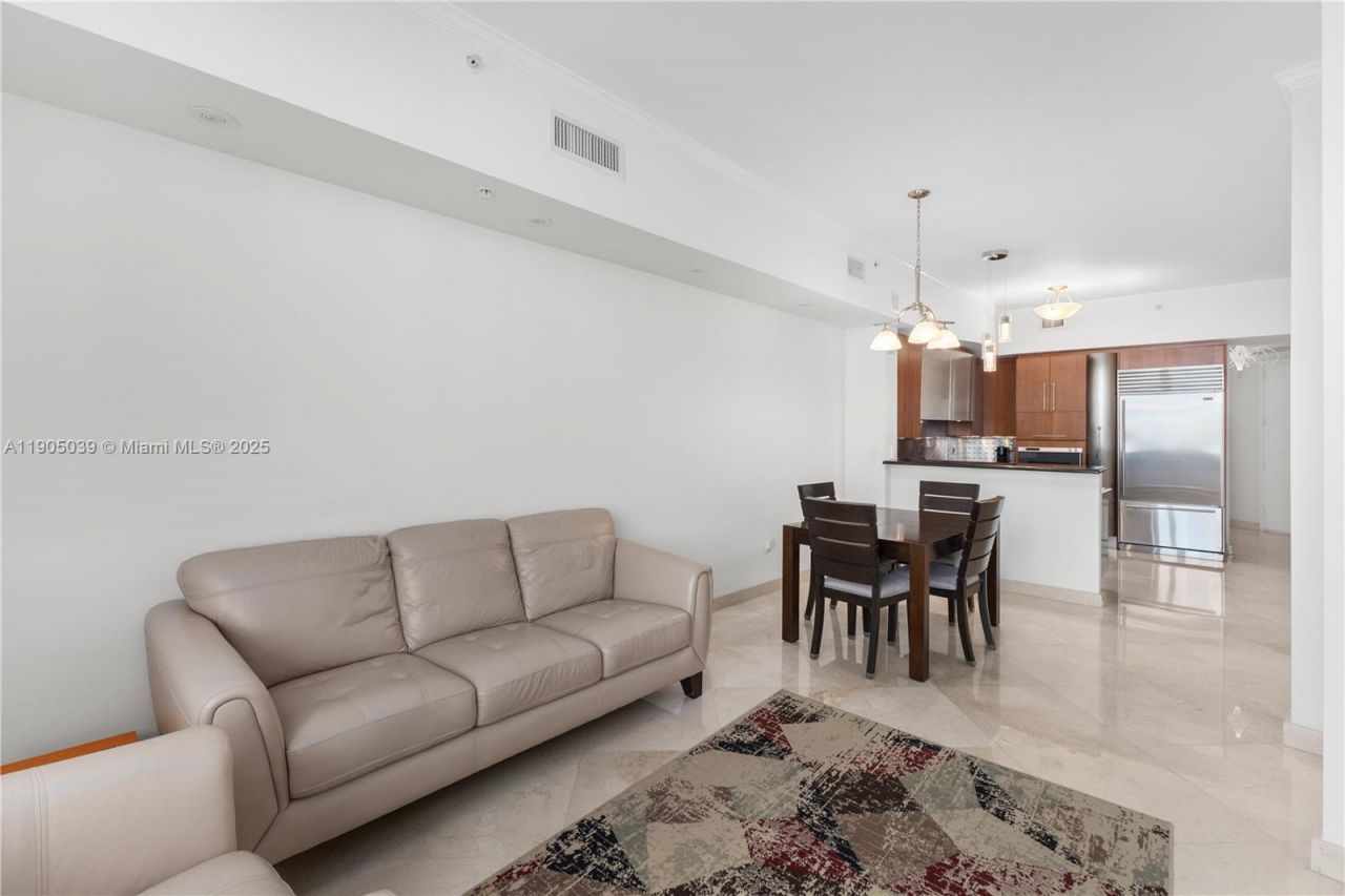 18101 Collins Ave, Unit 906, Sunny Isles Beach, FL 33160 Photo
