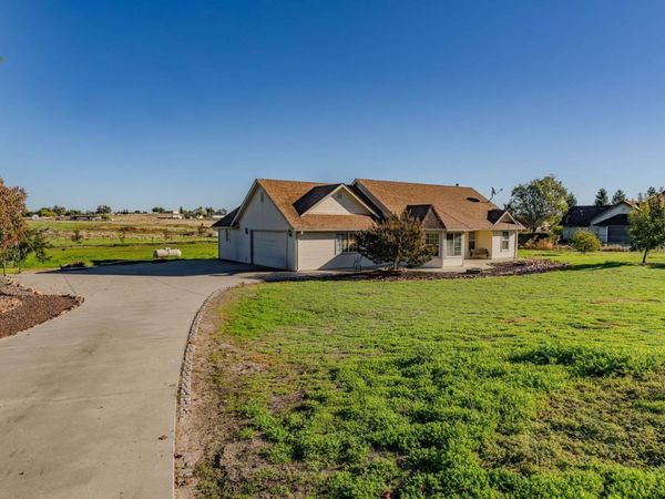 1541 Goose Creek Rd, Ione, CA 95640