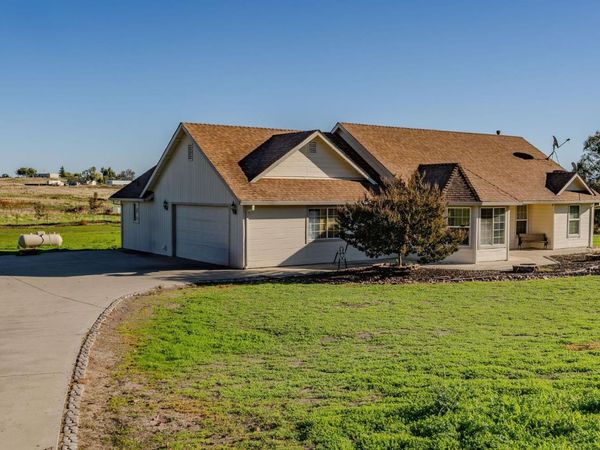 1541 Goose Creek Rd, Ione, CA 95640
