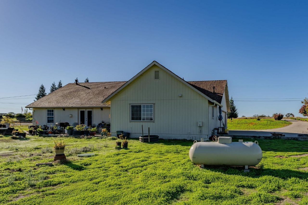 1541 Goose Creek Rd, Ione, CA 95640 Photo