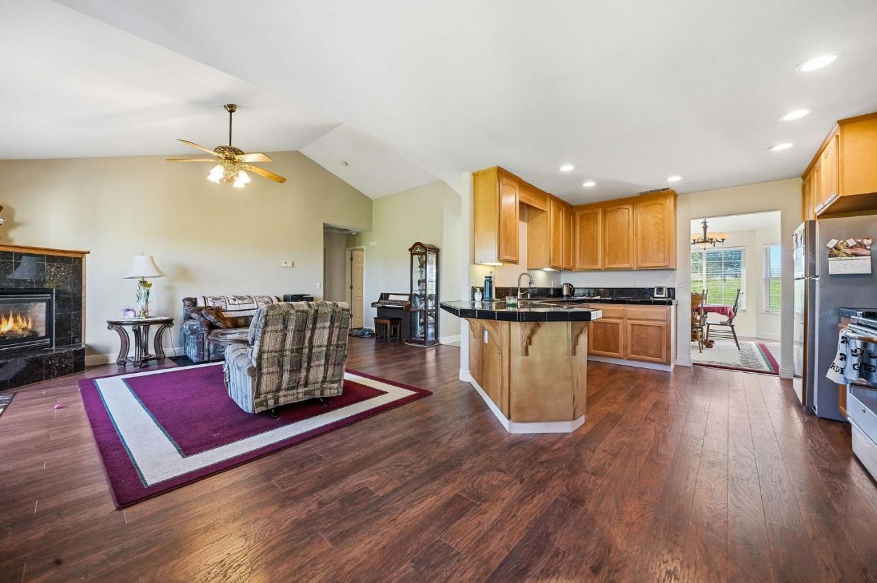 1541 Goose Creek Rd, Ione, CA 95640 Photo