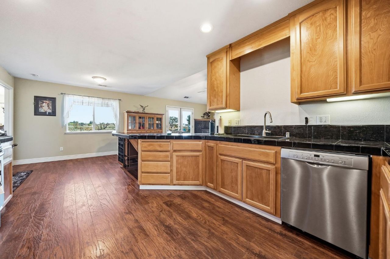 1541 Goose Creek Rd, Ione, CA 95640 Photo