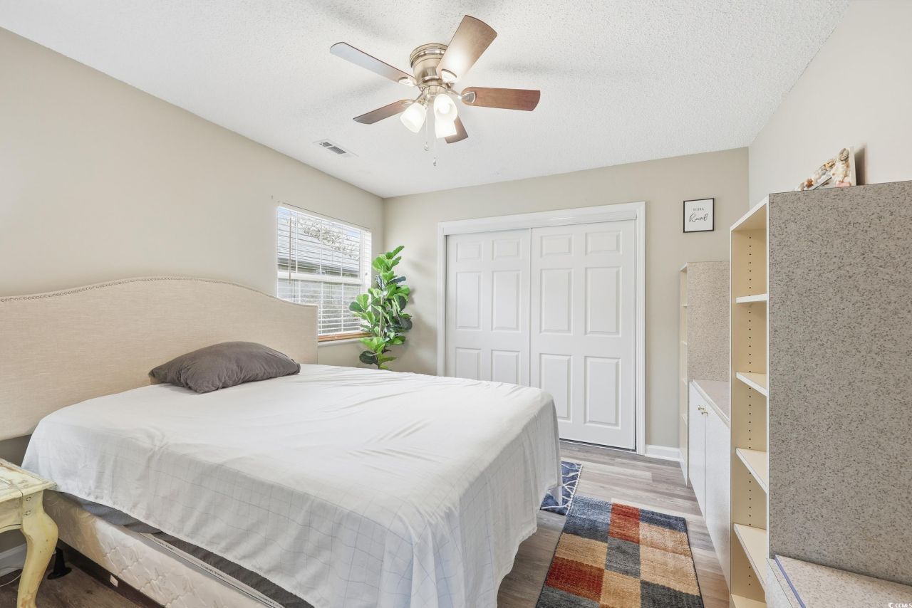 412 Chesterfield Ct. Photo 13