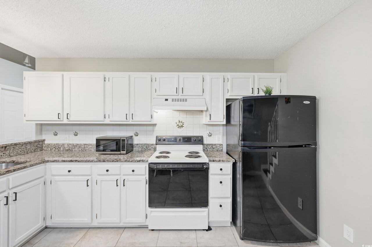 412 Chesterfield Ct. Photo 7