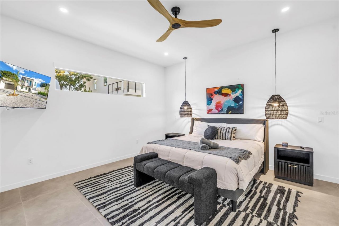 2305 Temple Street, Sarasota, FL 34239 Photo