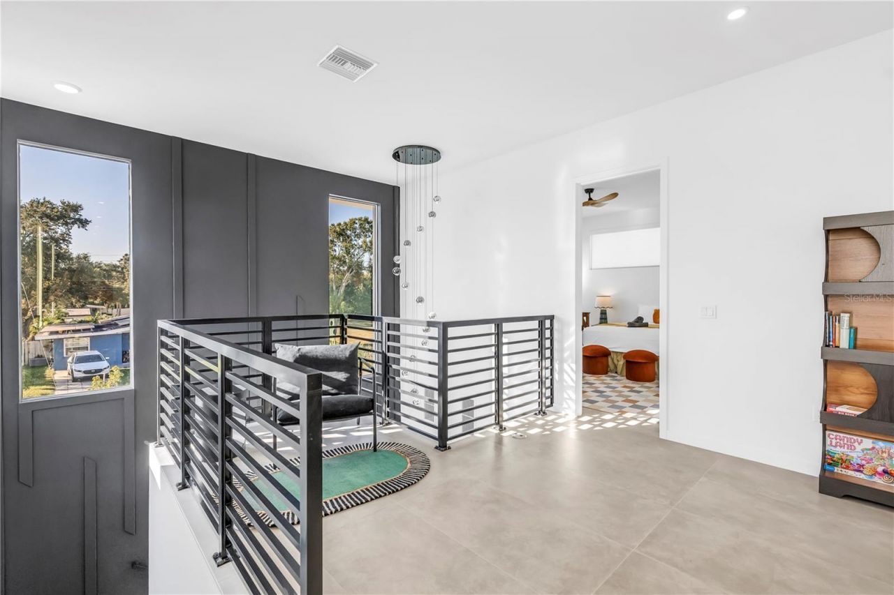 2305 Temple Street, Sarasota, FL 34239 Photo