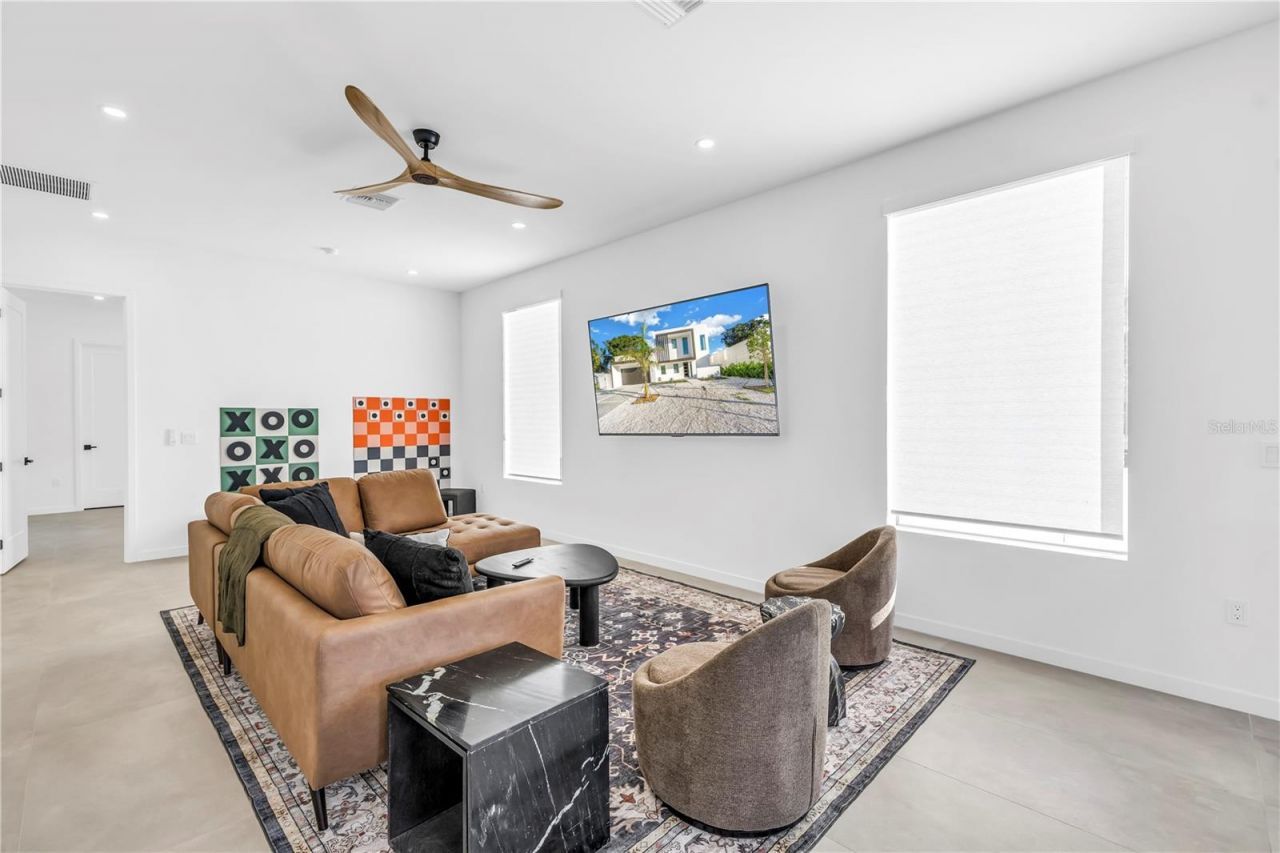 2305 Temple Street, Sarasota, FL 34239 Photo