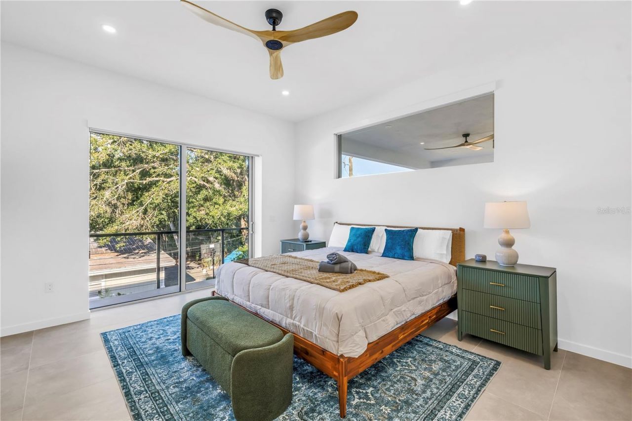 2305 Temple Street, Sarasota, FL 34239 Photo