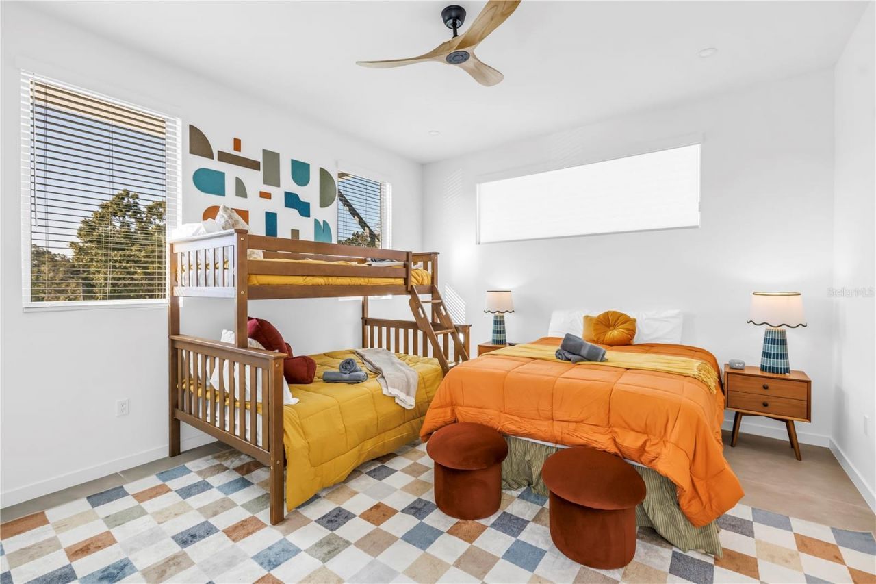 2305 Temple Street, Sarasota, FL 34239 Photo