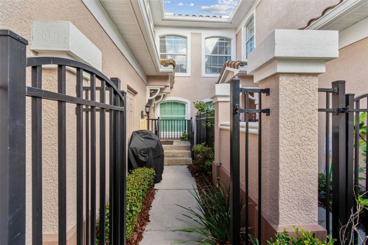 841 Lantern Way, Unit 202, Clearwater, FL 33765 Photo