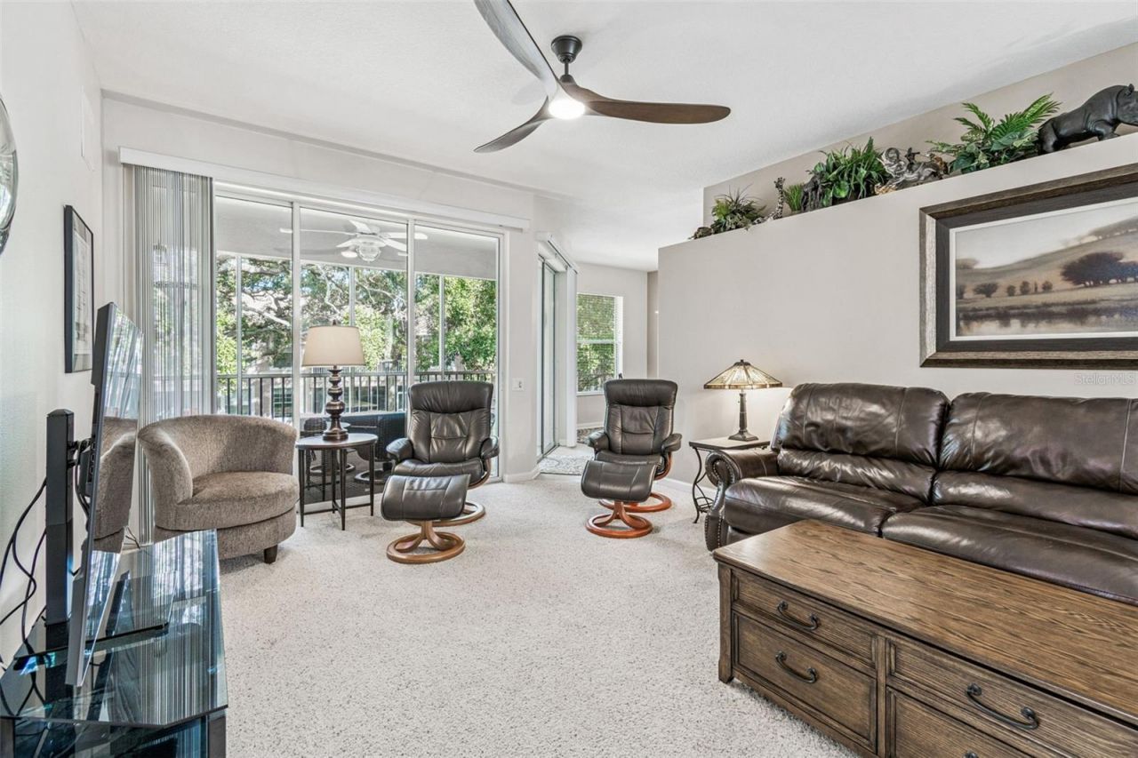 841 Lantern Way, Unit 202, Clearwater, FL 33765 Photo