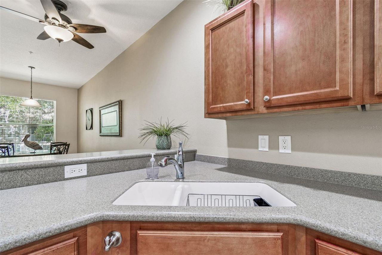 841 Lantern Way, Unit 202, Clearwater, FL 33765 Photo