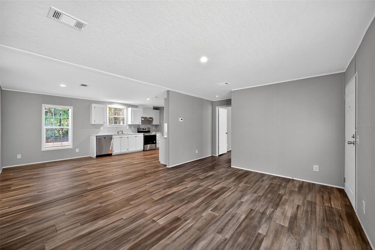 134 Weerts Road, San Mateo, FL 32187 Photo