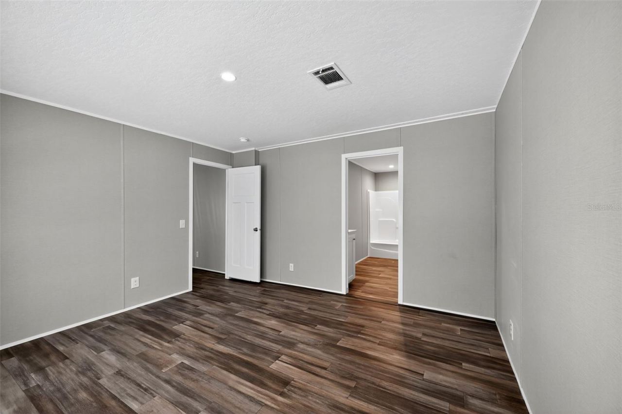 134 Weerts Road, San Mateo, FL 32187 Photo