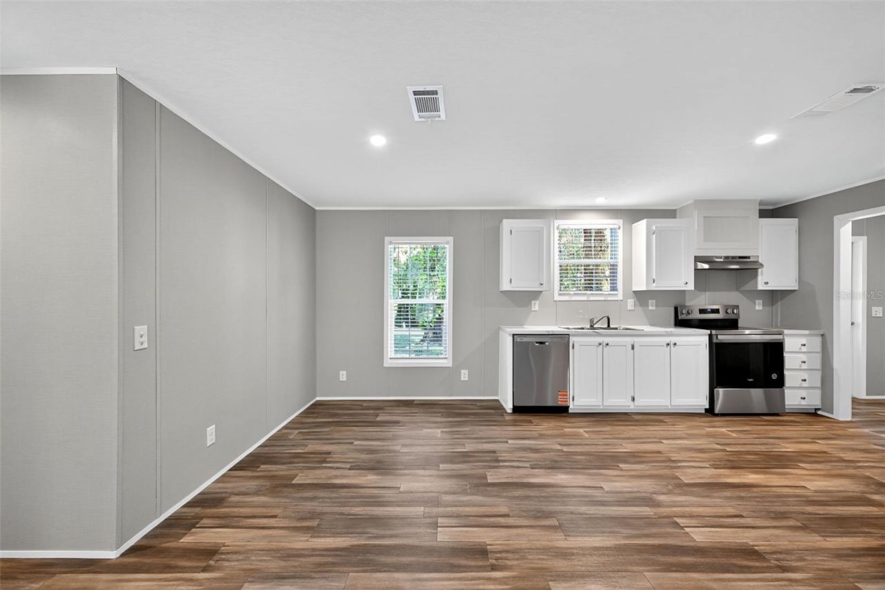 134 Weerts Road, San Mateo, FL 32187 Photo