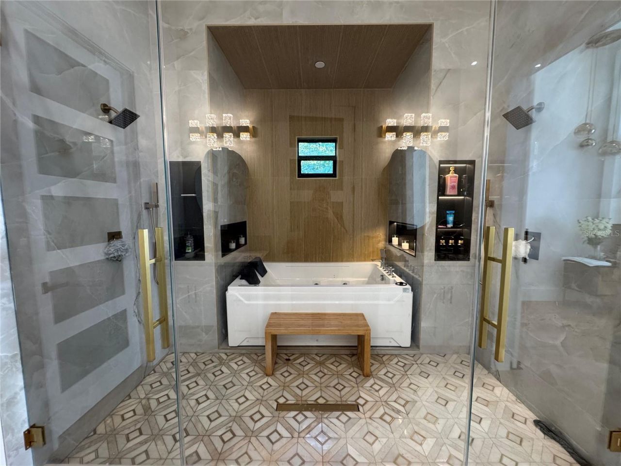 8143 Wheystone Drive, Webster, FL 33597 Photo