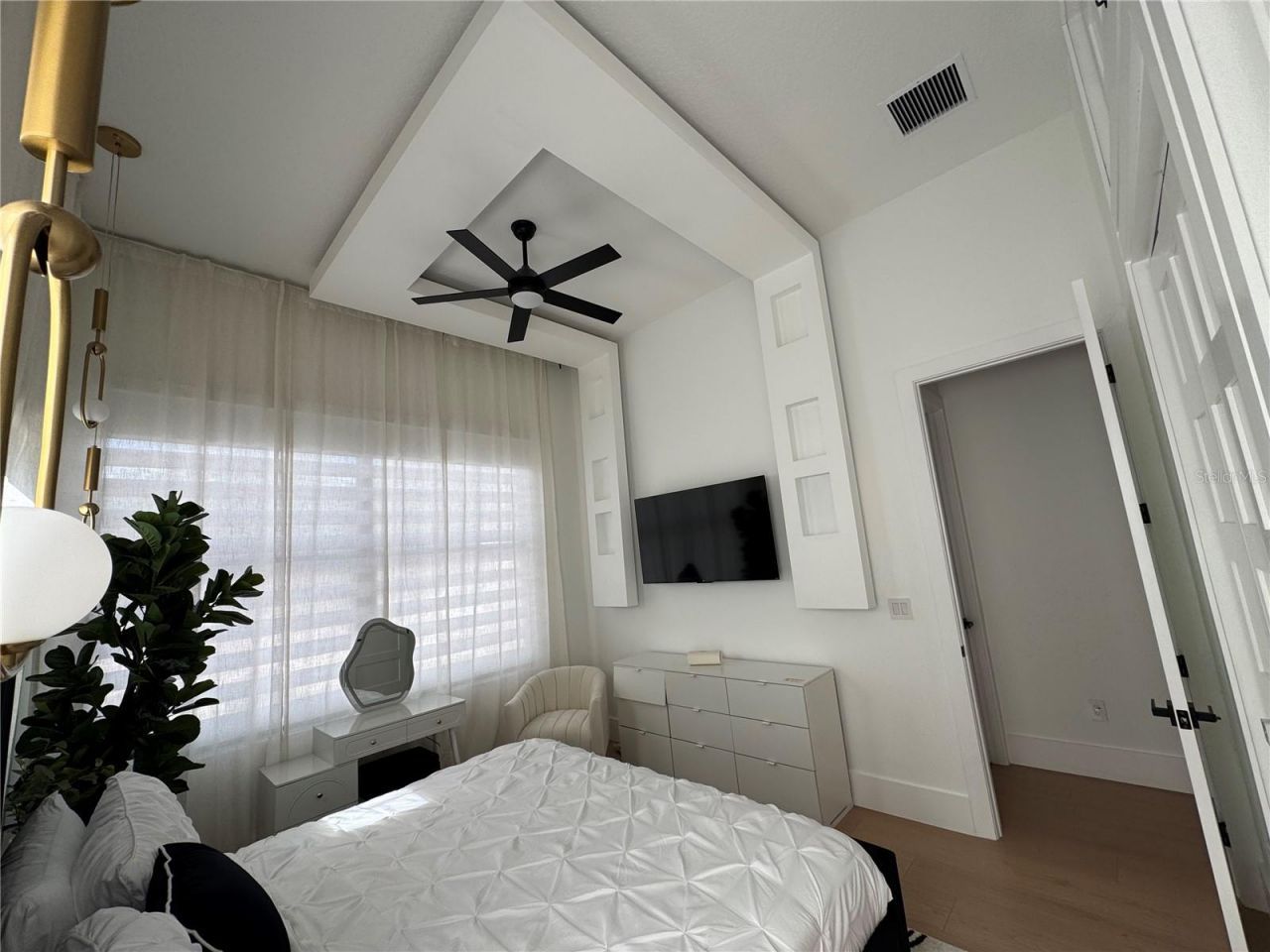 8143 Wheystone Drive, Webster, FL 33597 Photo