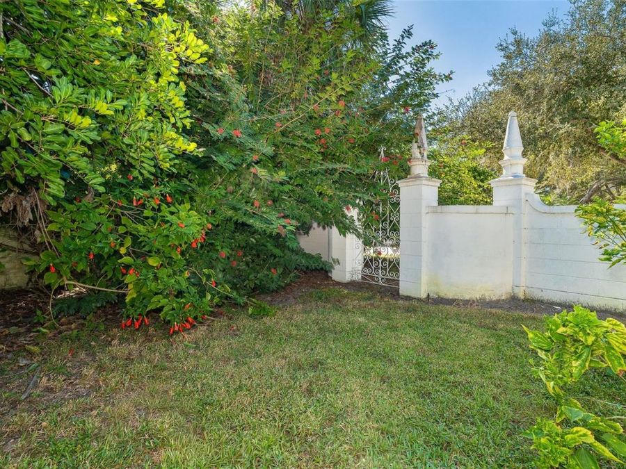 Property Image 37