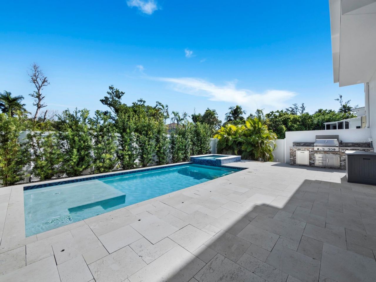 6810 Longboat Drive S, Longboat Key, FL 34228 Photo