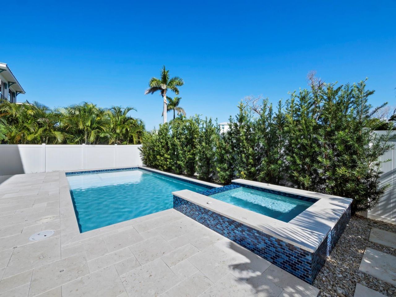 6810 Longboat Drive S, Longboat Key, FL 34228 Photo