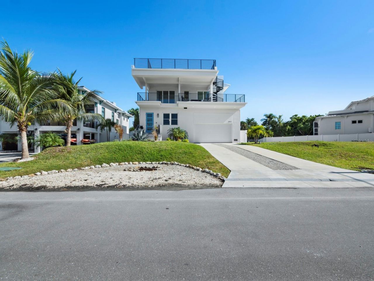 6810 Longboat Drive S, Longboat Key, FL 34228 Photo
