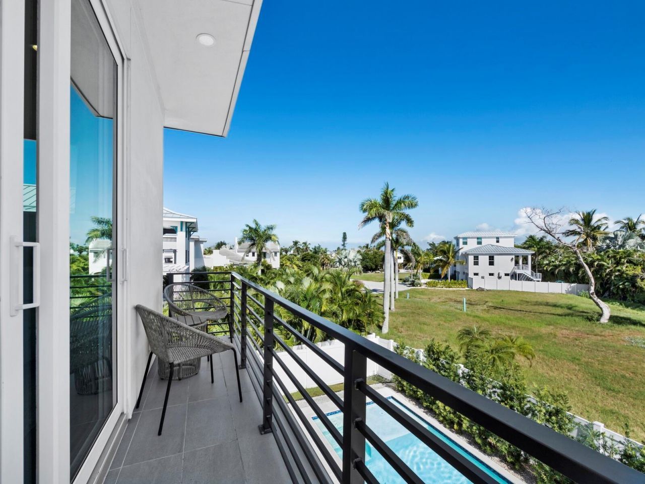 6810 Longboat Drive S, Longboat Key, FL 34228 Photo