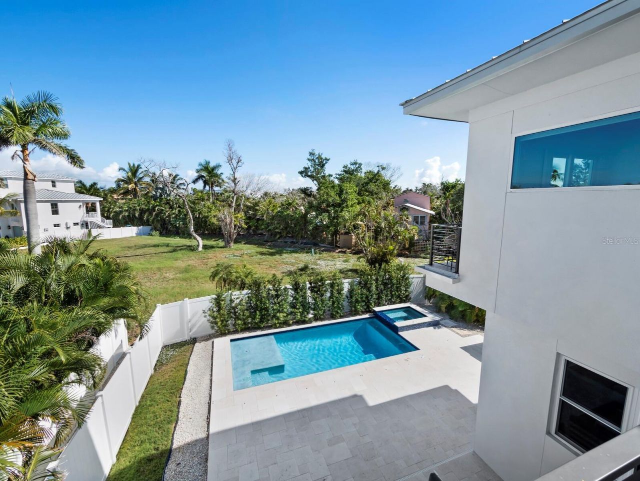 6810 Longboat Drive S, Longboat Key, FL 34228 Photo