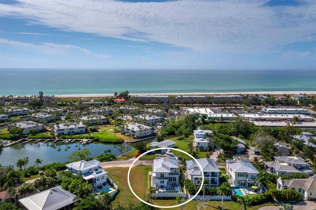 6810 Longboat Drive S, Longboat Key, FL 34228 Photo
