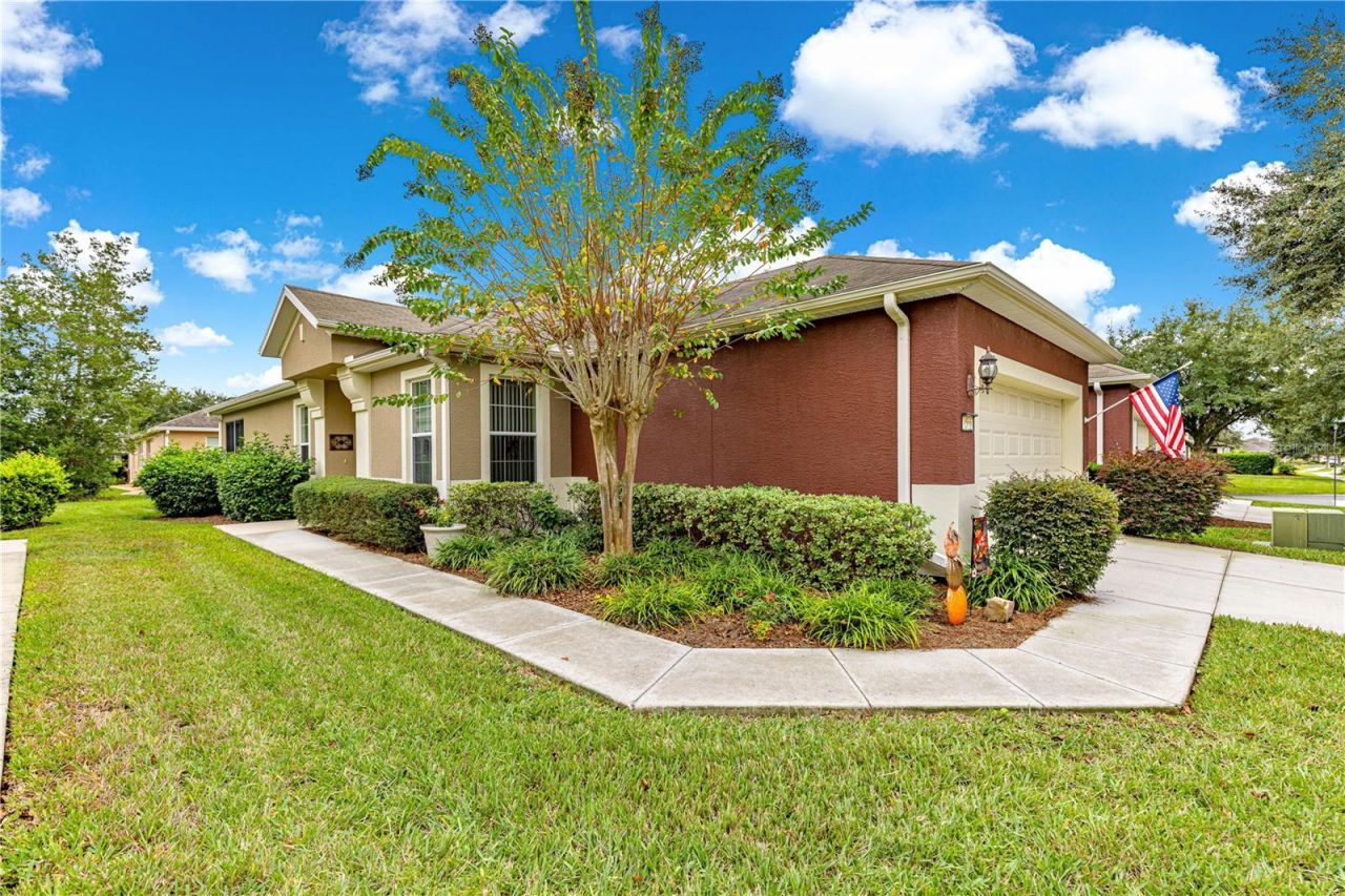 9566 SW 70th Loop, Ocala, FL 34481 Photo